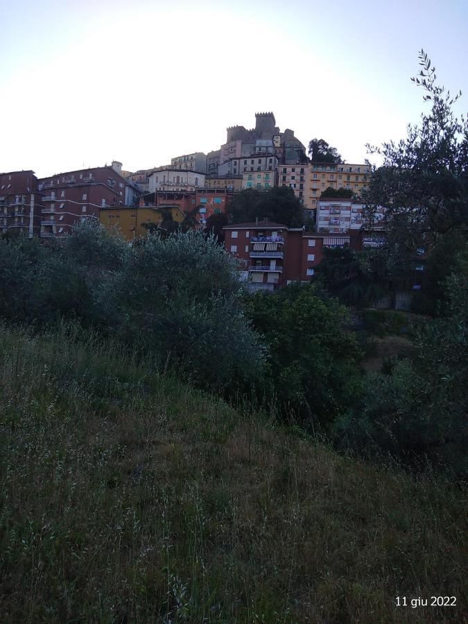 Alloggio Salmone Nel Cuore Di Soriano Soriano nel Cimino Exterior foto